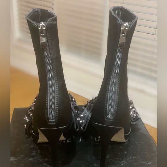 Bow Statement Boots by Pink Elephant - Picture 7 of 10